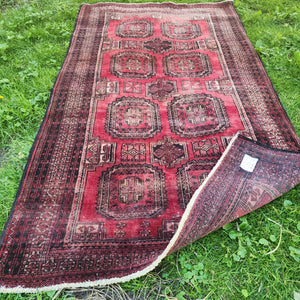 Vintage Accent Rug - 42" x 72"